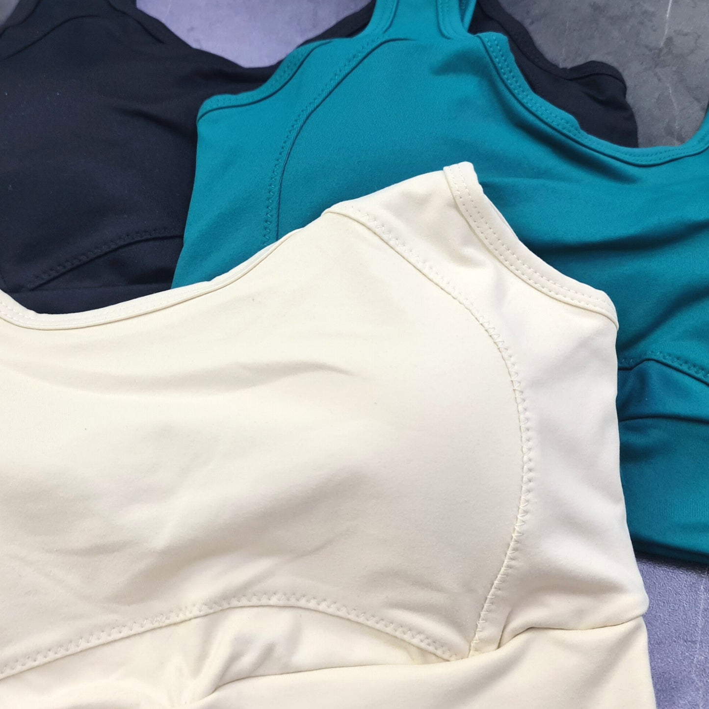 AVIVA Active Gym Soft & Comfortable Sport Bra (81-6122)