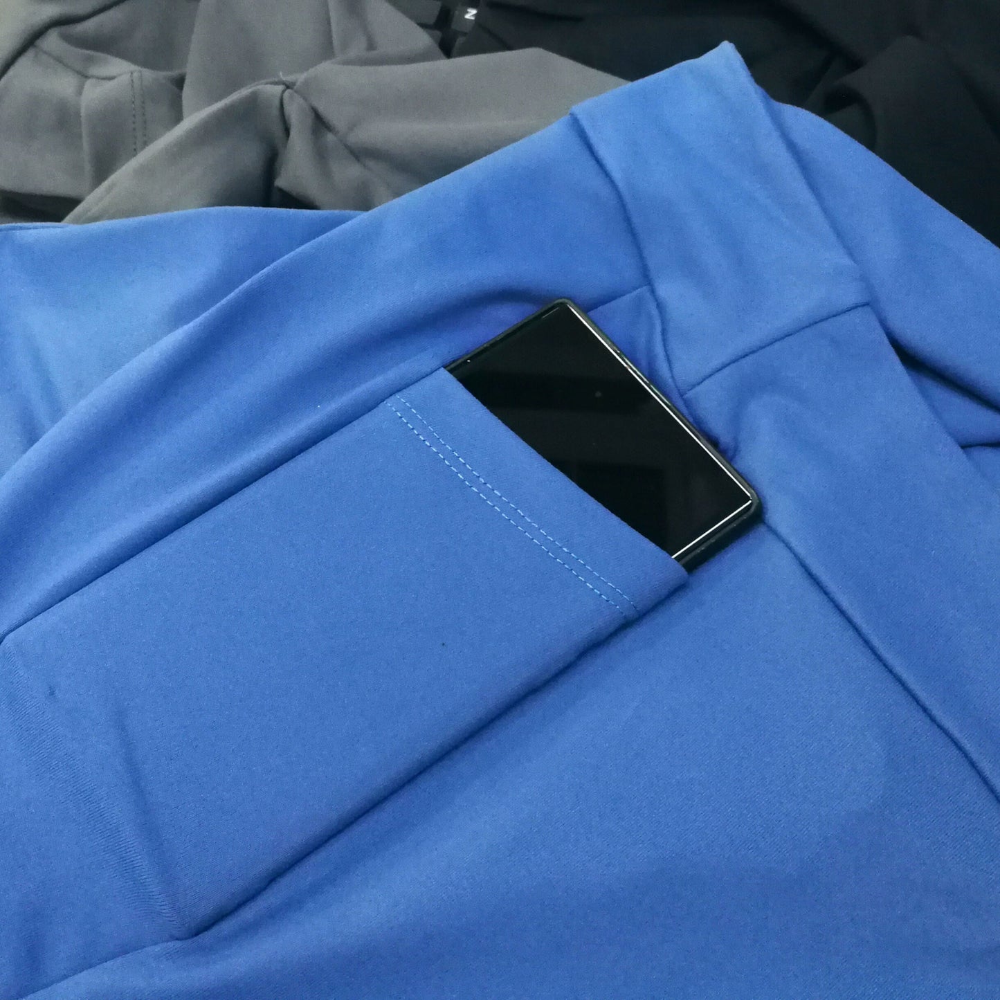 AVIVA Active Sportwear Long Leggings with Pocket (80-4203)