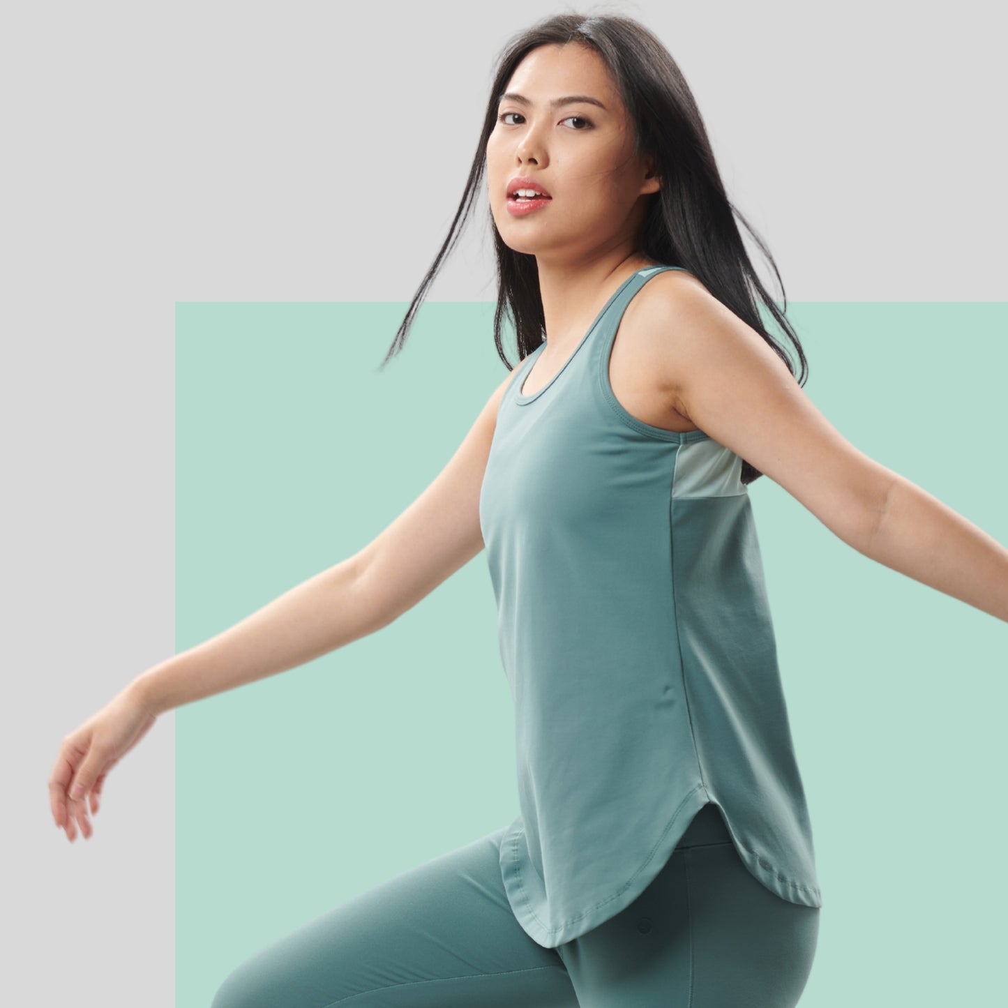 AVIVA Esme Active Mesh Women’s Antibacterial Sleeveless Sports Top (7108)